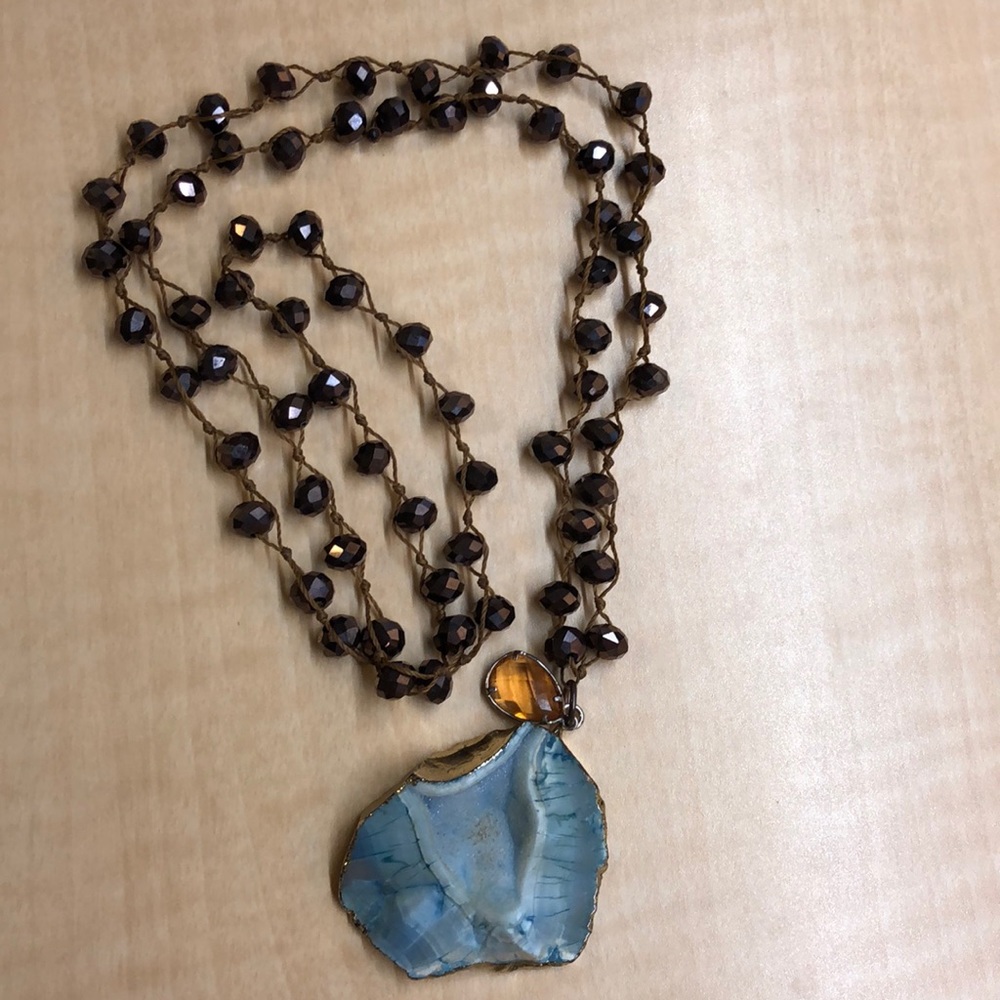 AGATE LONG NECKLACE